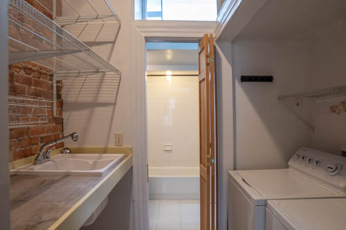 1.5 bed, 1 bath apartment for rent at 101 Cedar St Unit 3D, Roxbury — photo 14 of 17