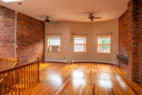 1.5 bed, 1 bath apartment for rent at 101 Cedar St Unit 3D, Roxbury — photo 3 of 17