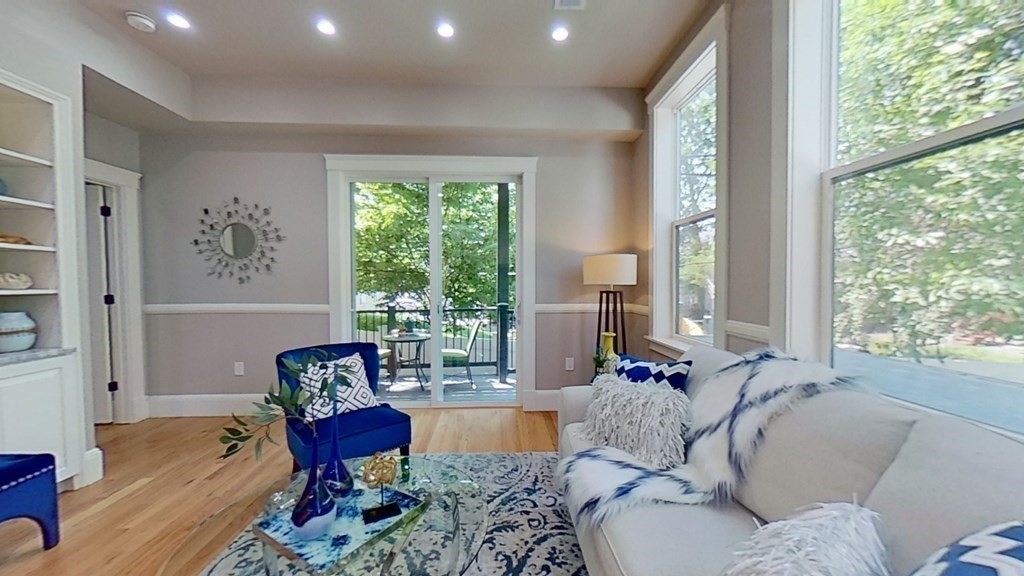 3 bed, 2 bath apartment for rent at 51 Hamilton St Unit Unit 2, Dorchester — photo 1 of 8