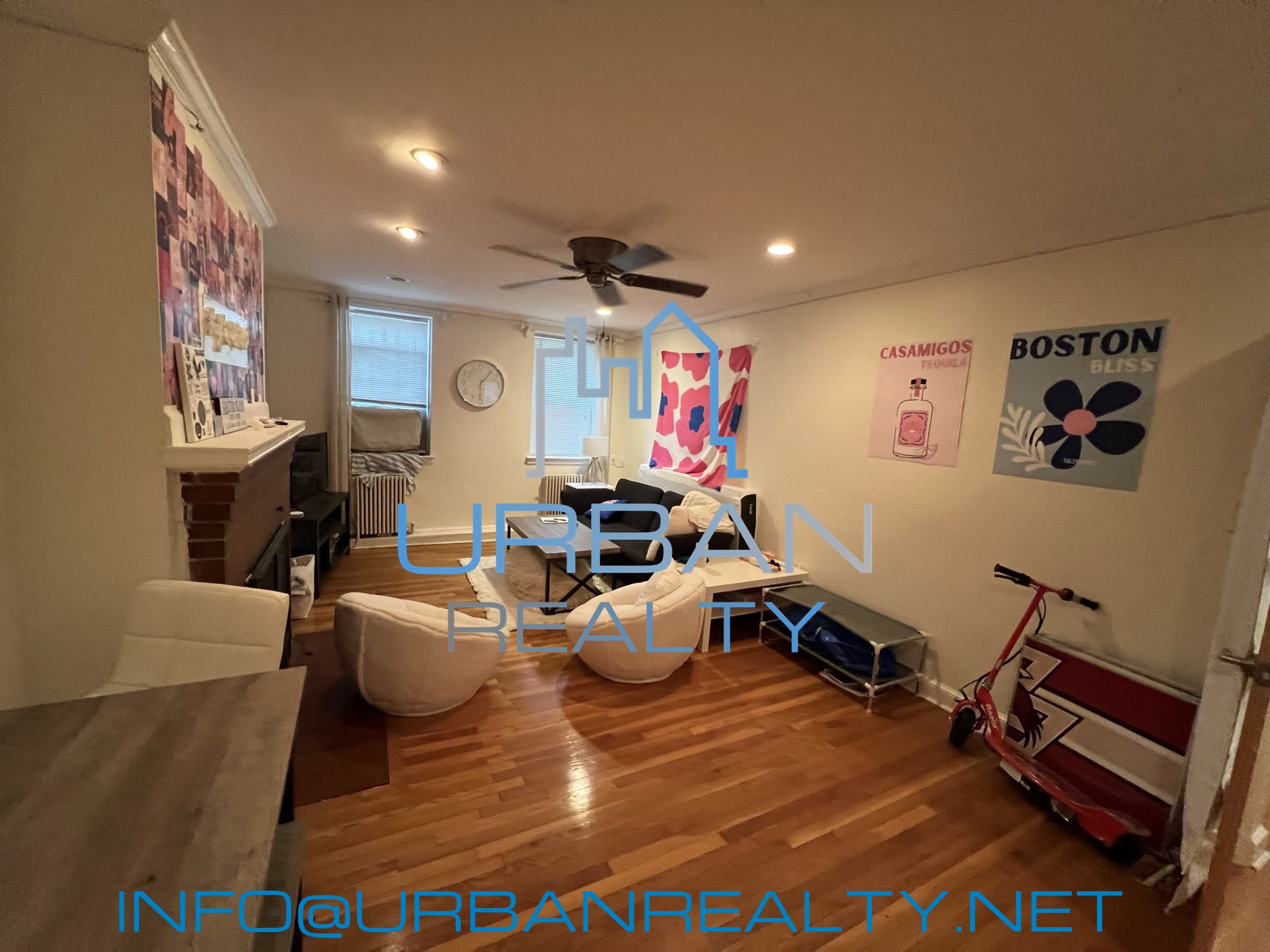 1 split bed, 1 bath apartment for rent at 39 Commonwealth Ave Unit 12, Newton — photo 2 of 14