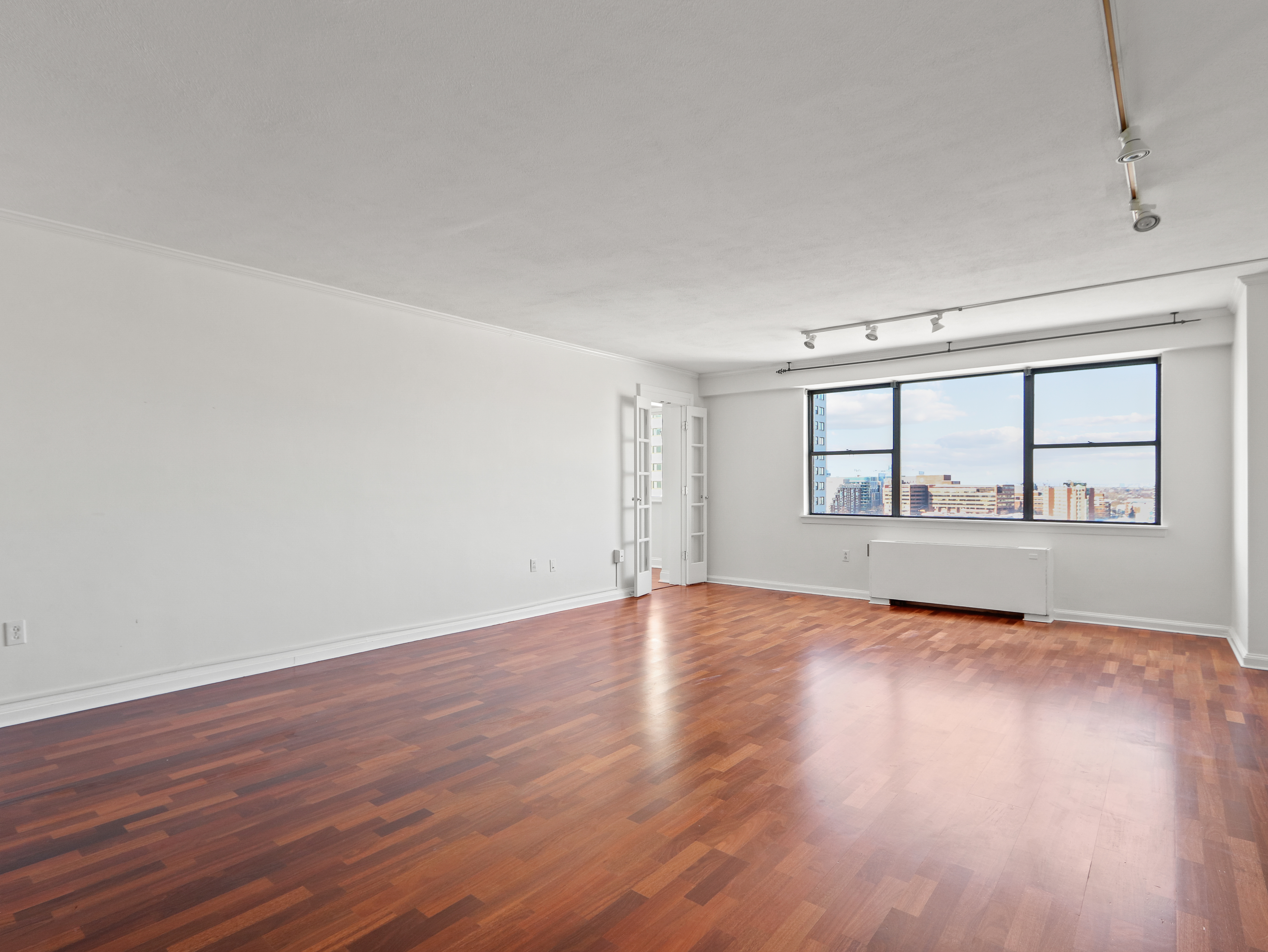1 bed, 1 bath apartment for rent at 8 Whittier Pl Unit 14J, West End — photo 2 of 32