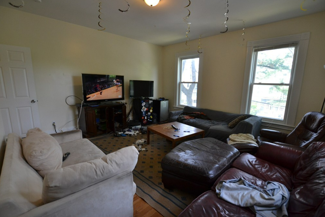 6 bed, 2.5 bath apartment for rent at 8 Sparhawk St Unit 2, Brighton — photo 2 of 10