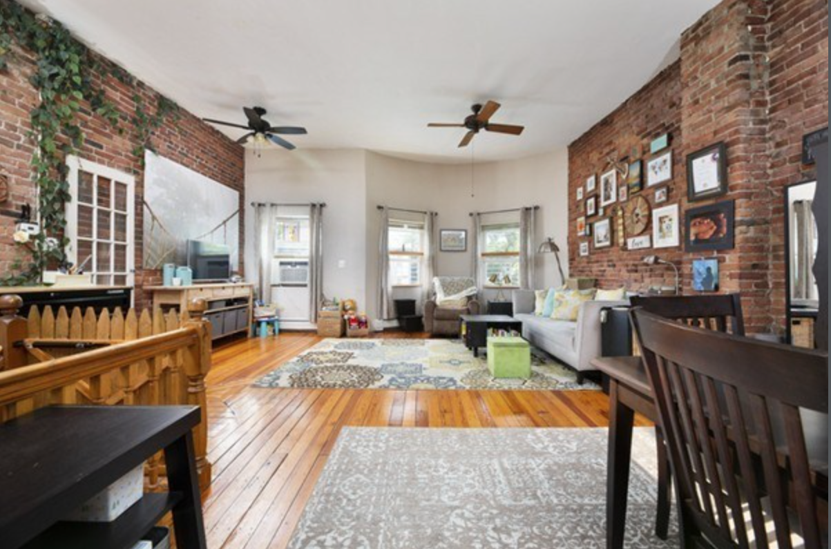 1.5 bed, 1 bath apartment for rent at 101 Cedar St Unit 3D, Roxbury — photo 2 of 17