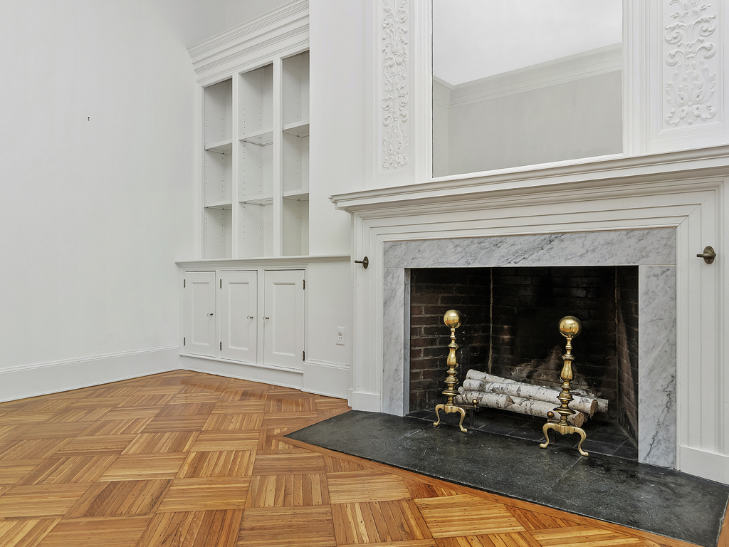 2 bed, 2 bath apartment for rent at 41 Commonwealth Ave Unit 5, Back Bay — photo 5 of 12