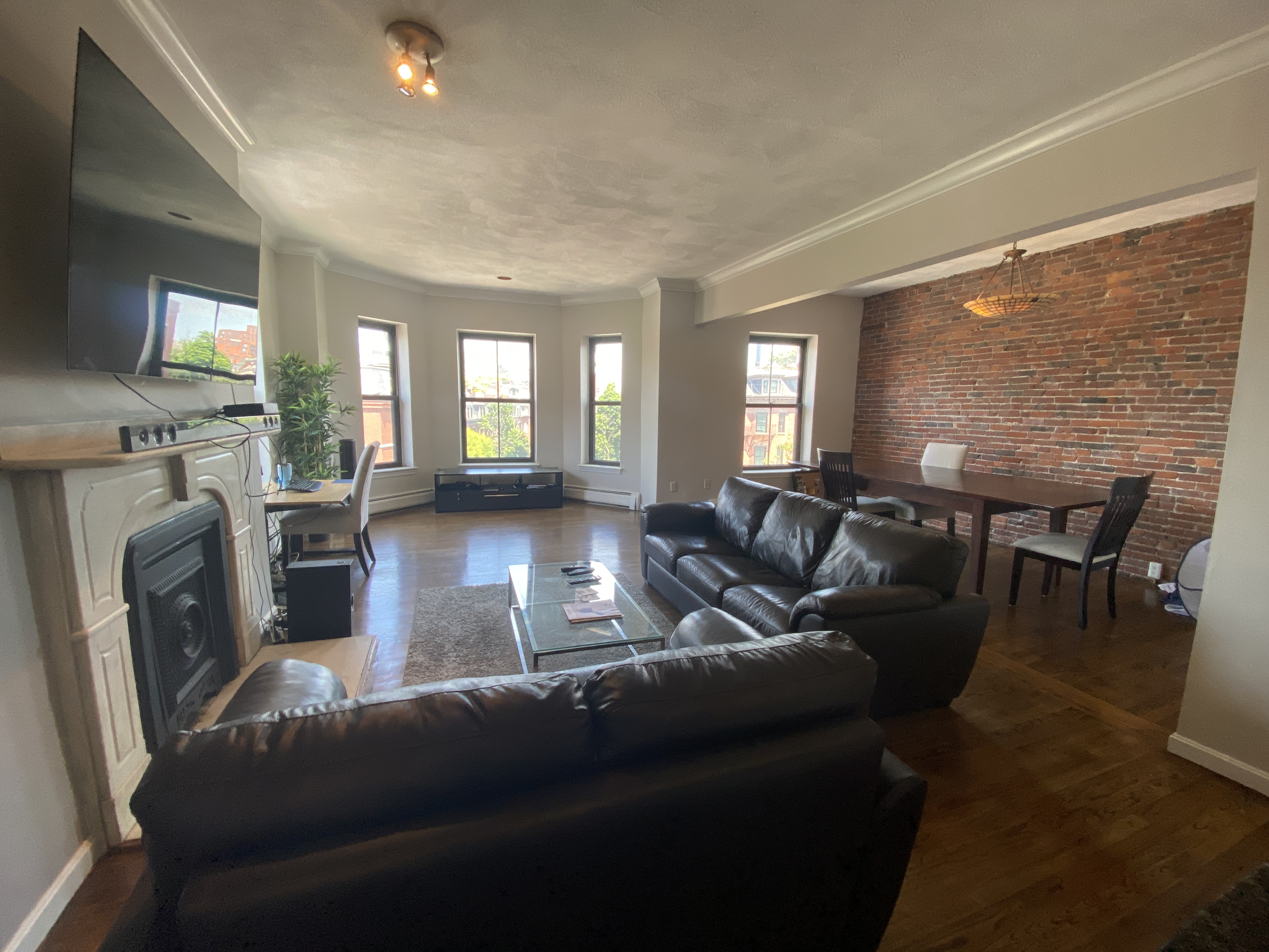 2 bed, 1 bath apartment for rent at 608 Tremont Unit 7, South End — photo 5 of 9