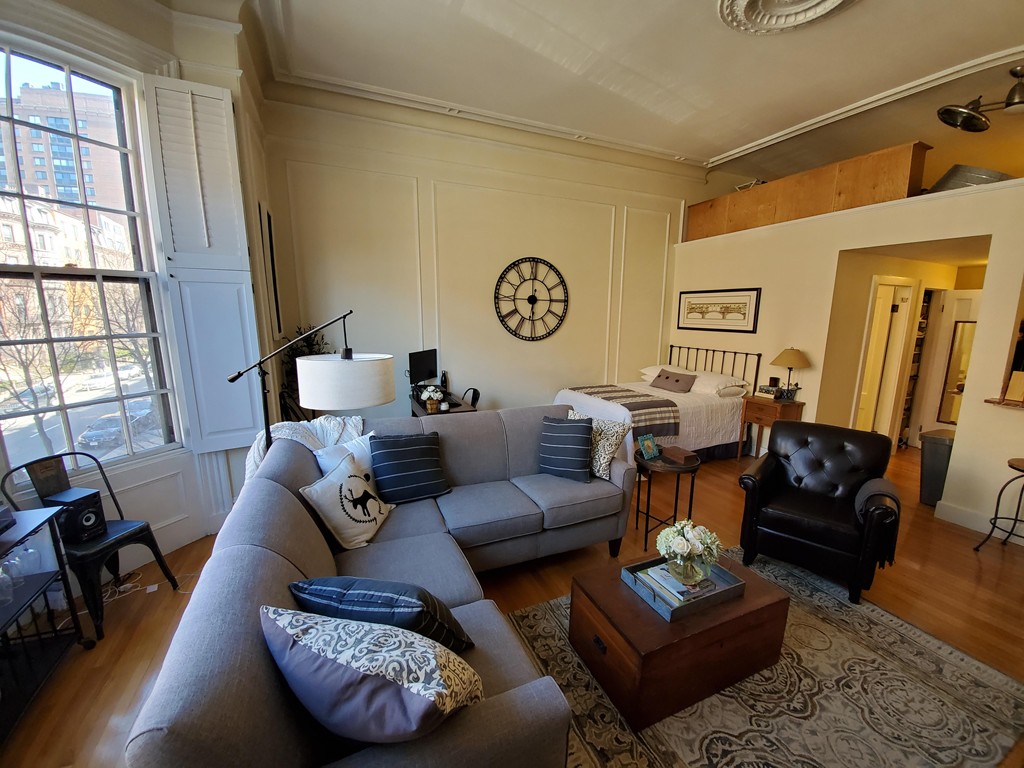 235 Beacon St, Back Bay