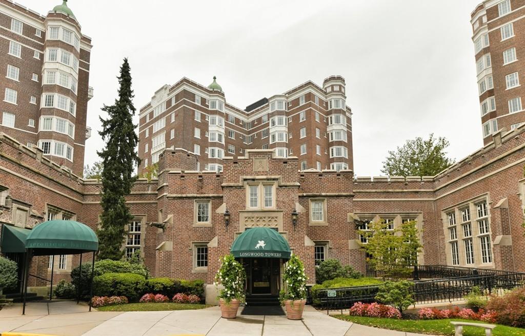 1 bed, 1 bath apartment for rent at 20 Chapel St Unit 903, Longwood — photo 3 of 12