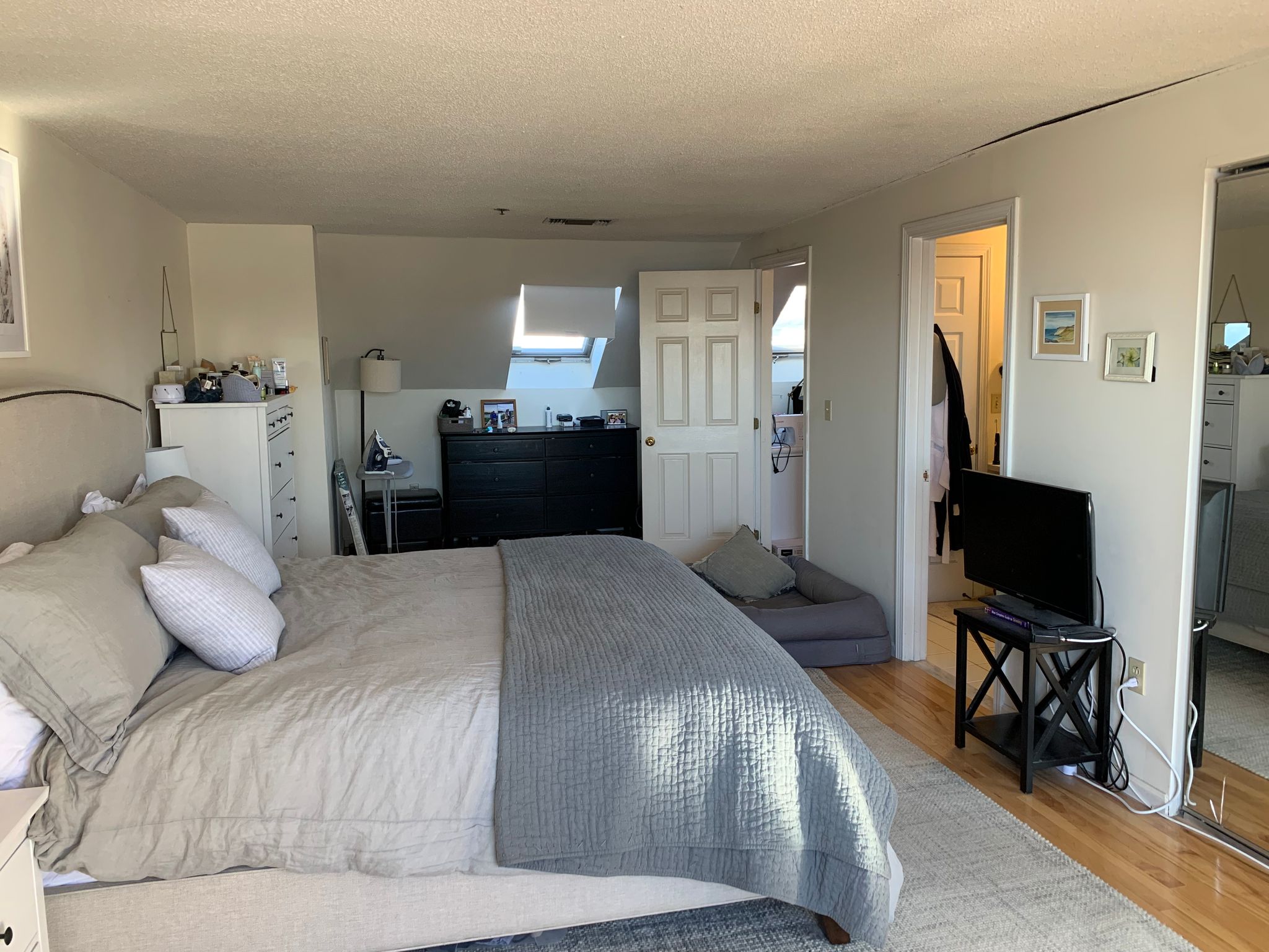 2 bed, 1.5 bath apartment for rent at 19 Main Unit 1, Charlestown — photo 14 of 17