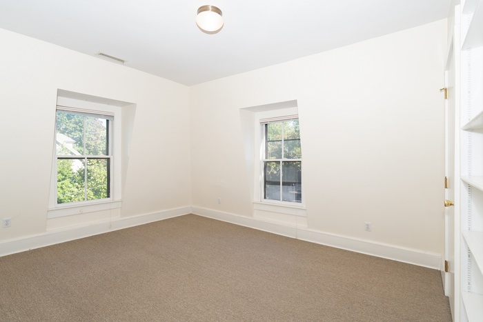 4.5 bed, 2 bath apartment for rent at 29 Mount Pleasant St Unit A, Porter Square — photo 9 of 16