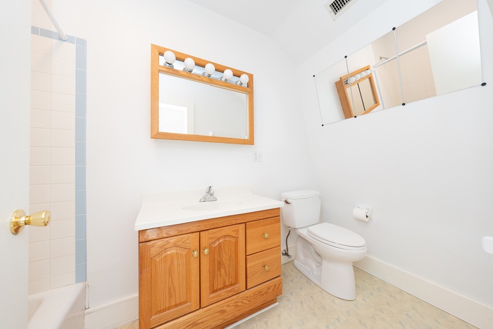 4.5 bed, 2 bath apartment for rent at 29 Mount Pleasant St Unit A, Porter Square — photo 12 of 16