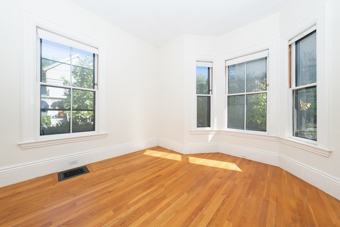 4.5 bed, 2 bath apartment for rent at 29 Mount Pleasant St Unit A, Porter Square — photo 6 of 16