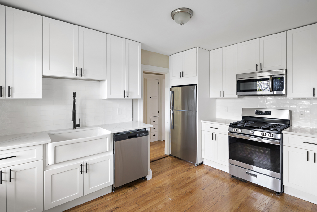 4 bed, 2 bath apartment for rent at 23 Thelma Rd Unit 3, Dorchester — photo 4 of 20
