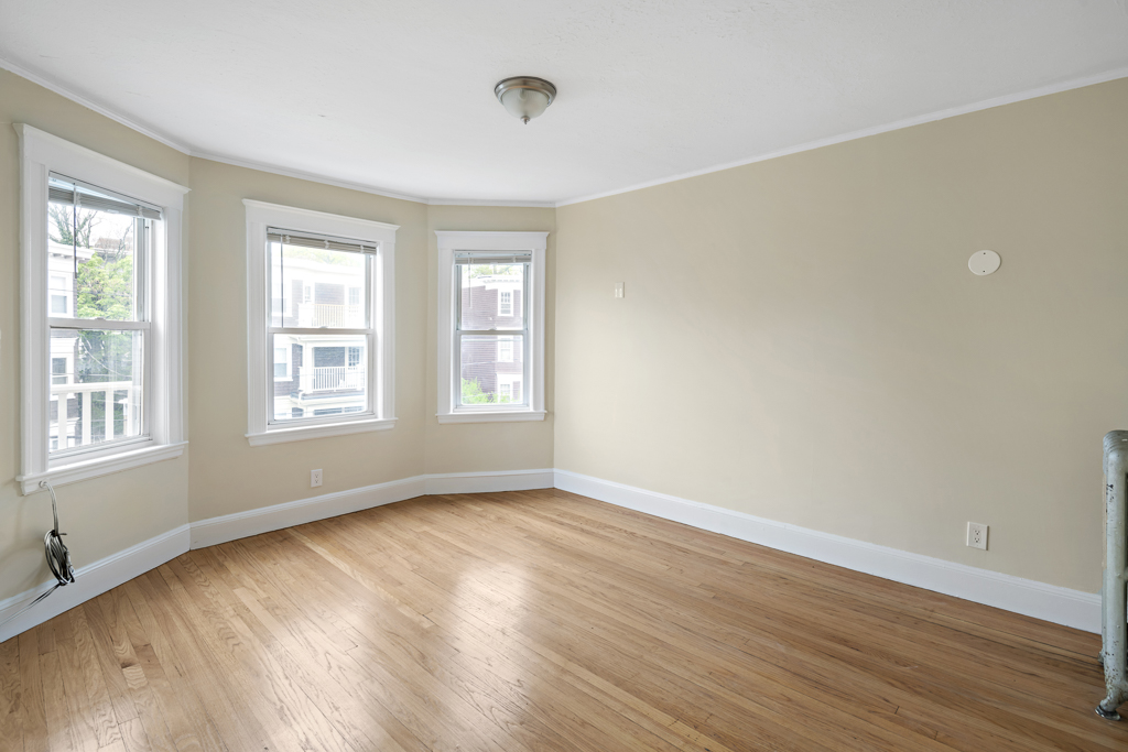 4 bed, 2 bath apartment for rent at 23 Thelma Rd Unit 3, Dorchester — photo 15 of 20