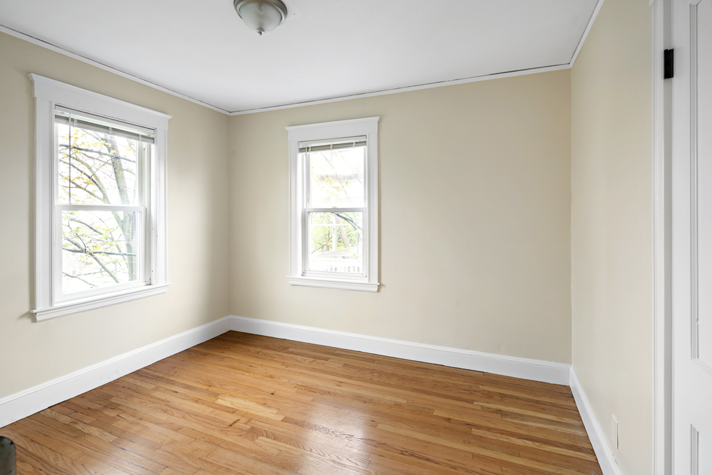 4 bed, 2 bath apartment for rent at 23 Thelma Rd Unit 2, South Boston — photo 8 of 20