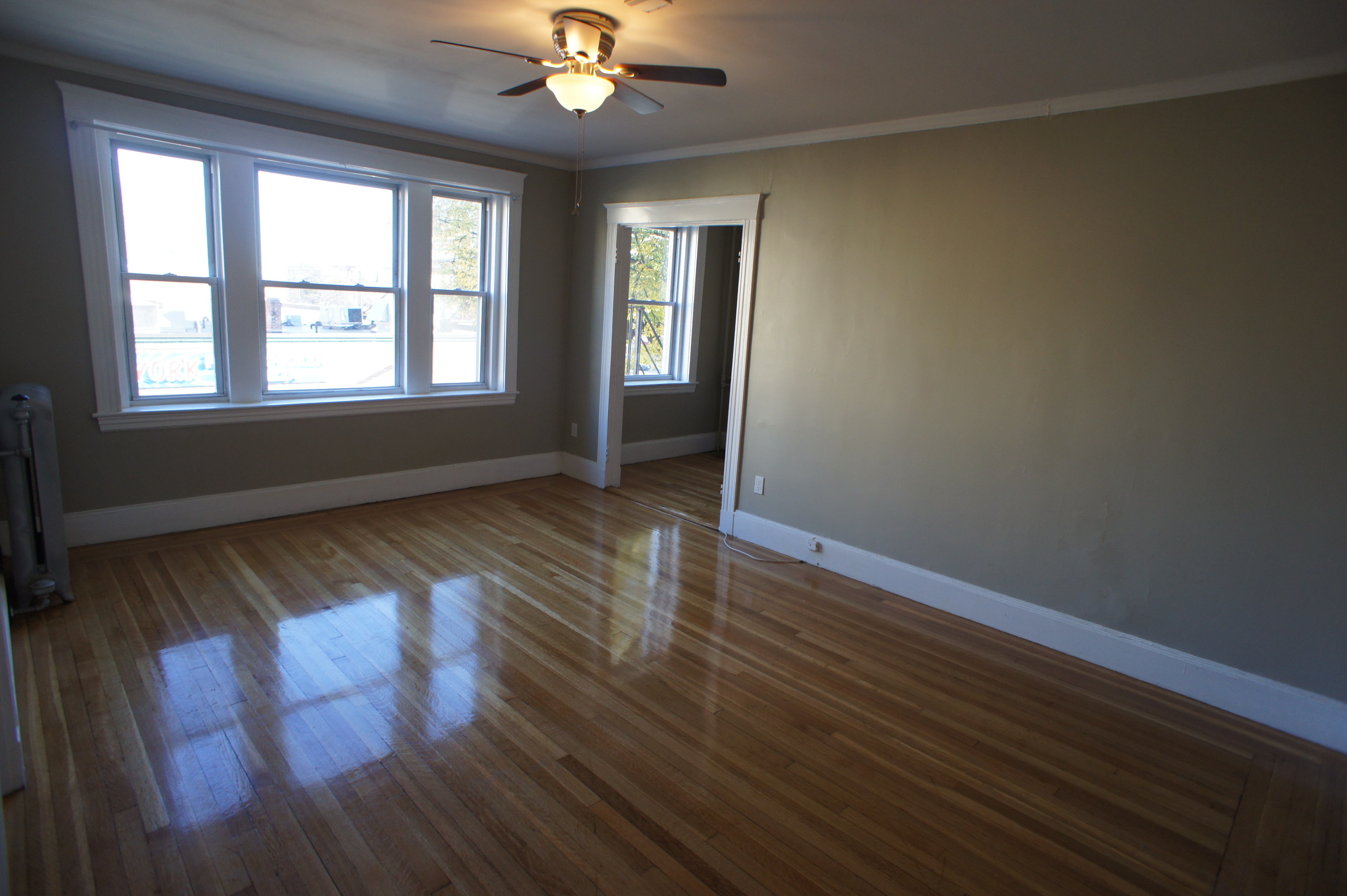 Studio bed, 1 bath apartment for rent at 1607 Commonwealth Ave Unit 12D, Brighton — photo 1 of 3