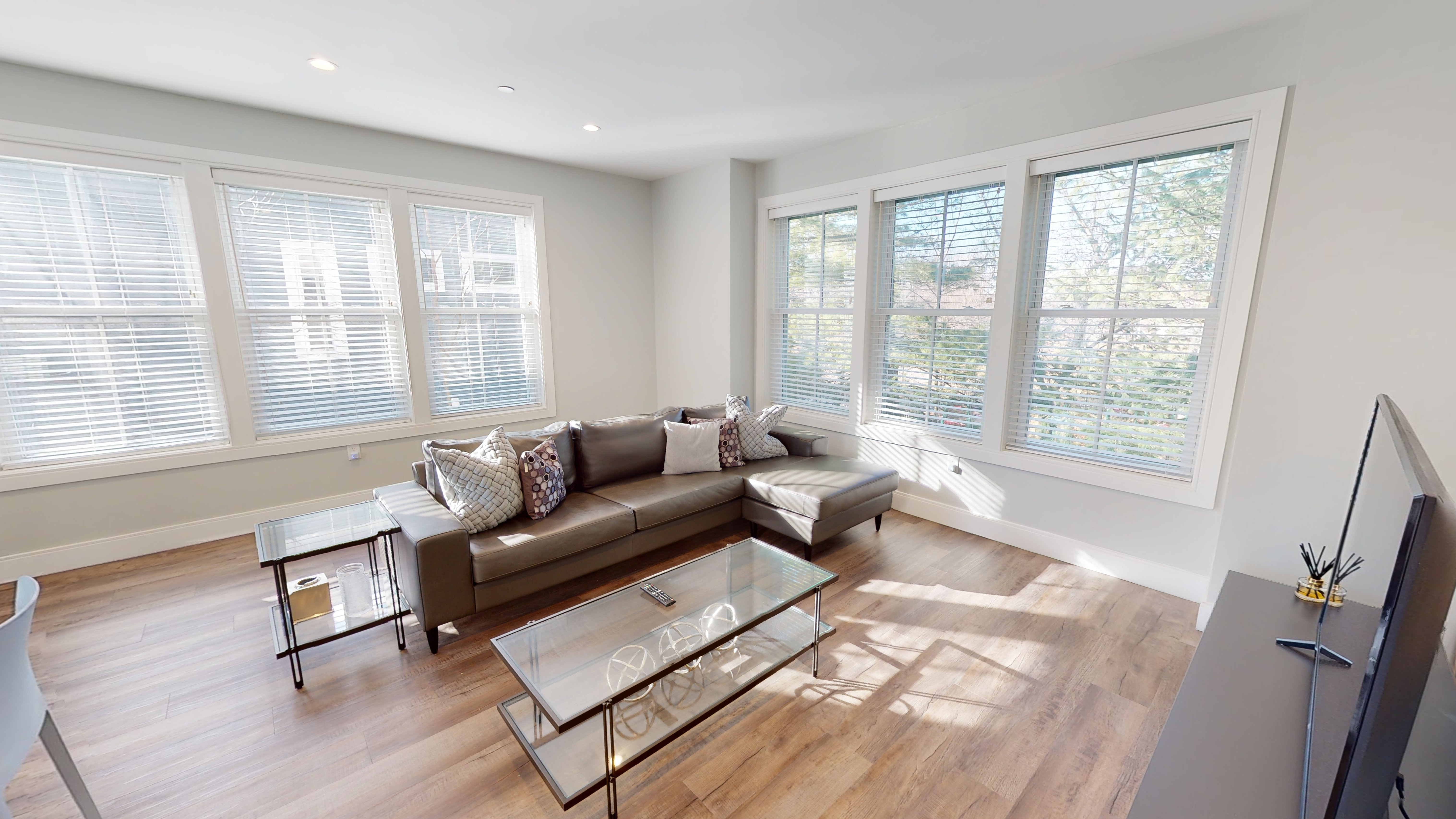 4 bed, 2 bath apartment for rent at 253 Walden St Unit 201, Porter Square — photo 18 of 23