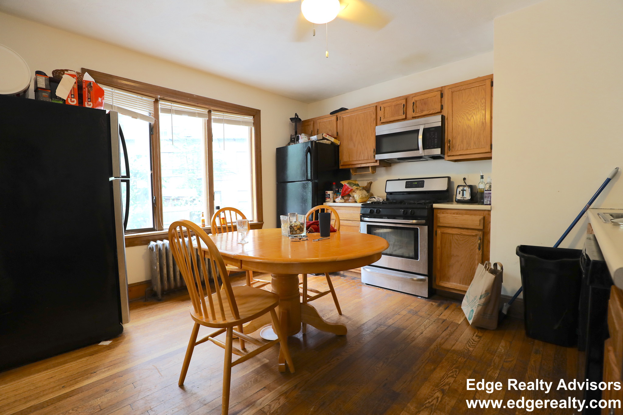 5 bed, 2 bath apartment for rent at 16 South Unit 2, Brighton — photo 1 of 13