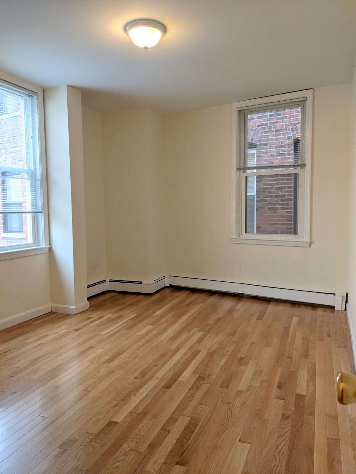 2 bed, 1 bath apartment for rent at 37 Davis Sq Unit 1, Davis Square — photo 9 of 16