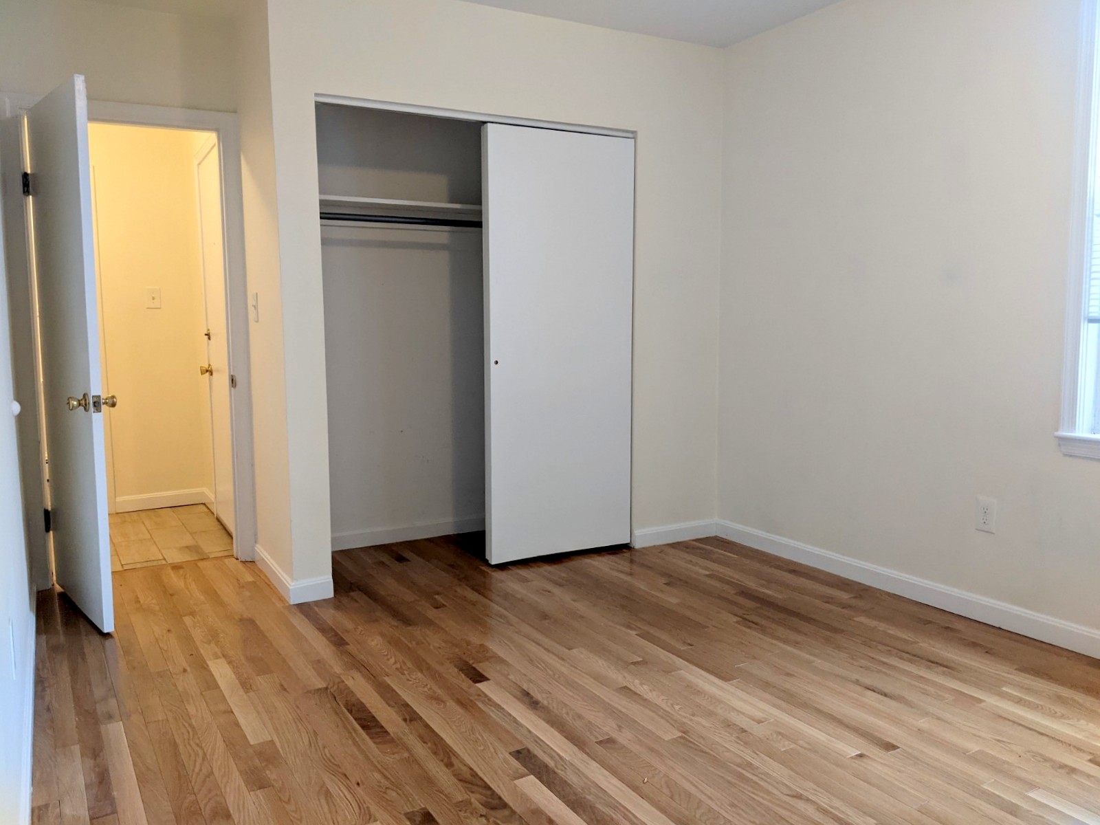 2 bed, 1 bath apartment for rent at 37 Davis Sq Unit 1, Davis Square — photo 10 of 16