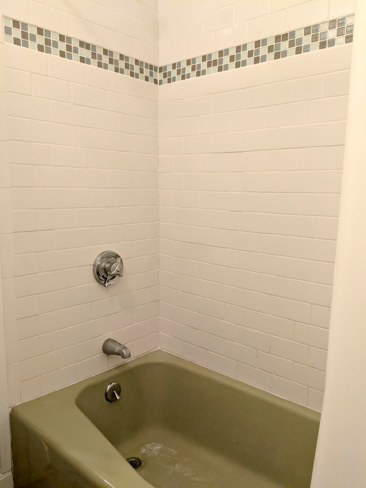 2 bed, 1 bath apartment for rent at 37 Davis Sq Unit 1, Davis Square — photo 14 of 16