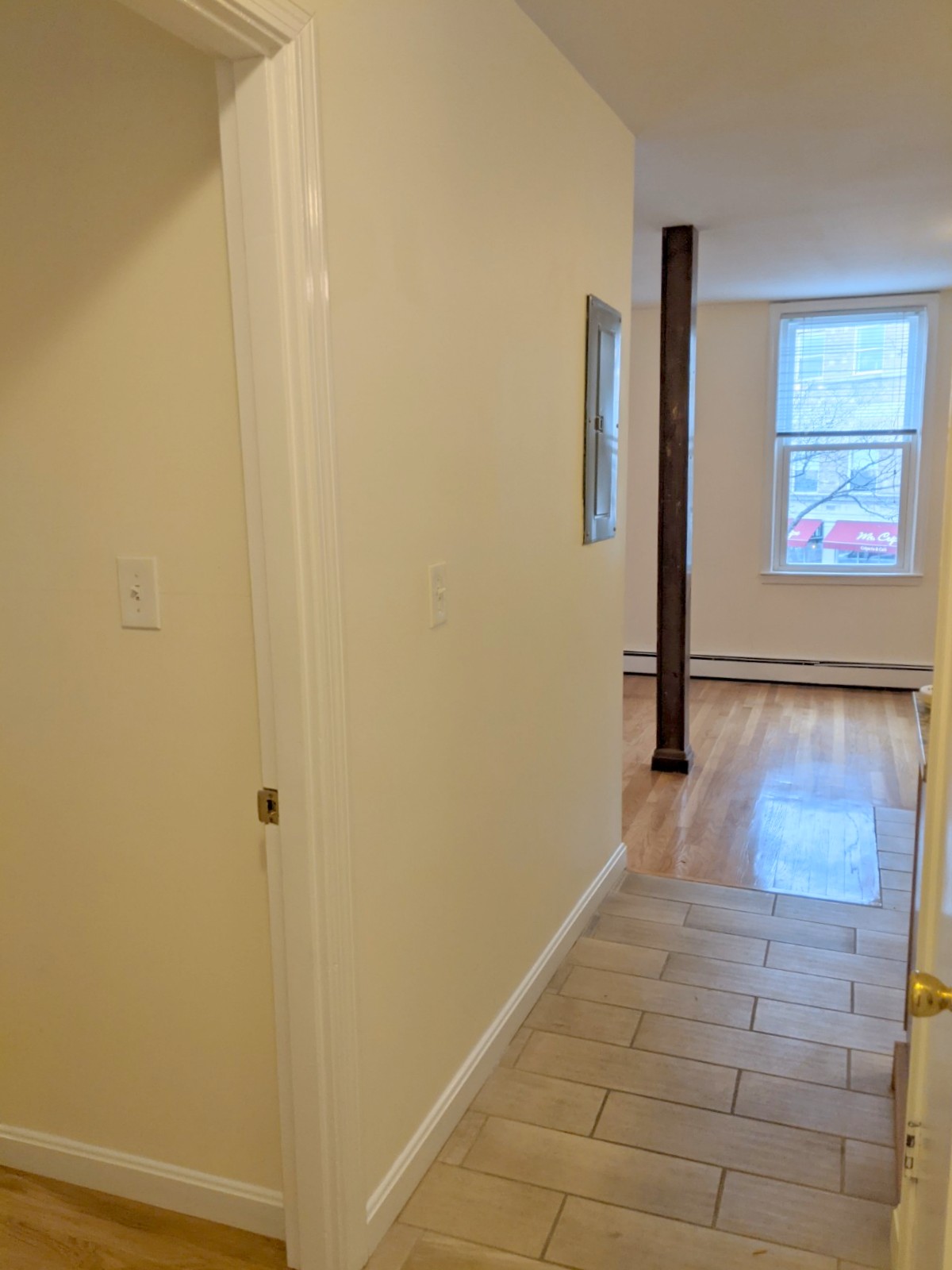 2 bed, 1 bath apartment for rent at 37 Davis Sq Unit 1, Davis Square — photo 7 of 16