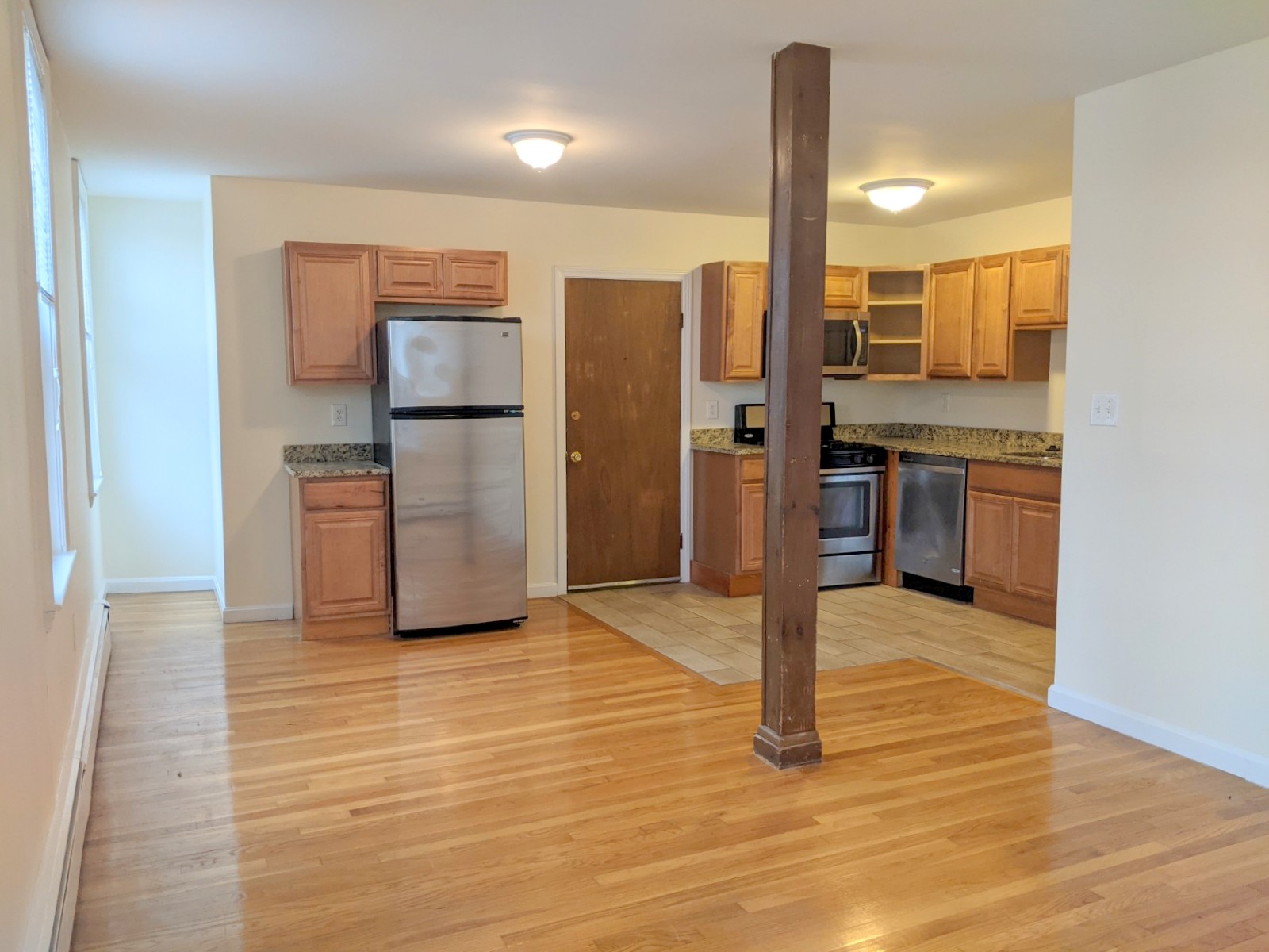 2 bed, 1 bath apartment for rent at 37 Davis Sq Unit 1, Davis Square — photo 4 of 16