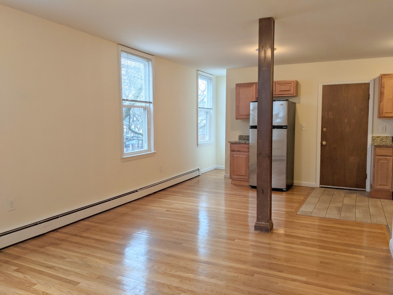 2 bed, 1 bath apartment for rent at 37 Davis Sq Unit 1, Davis Square — photo 6 of 16