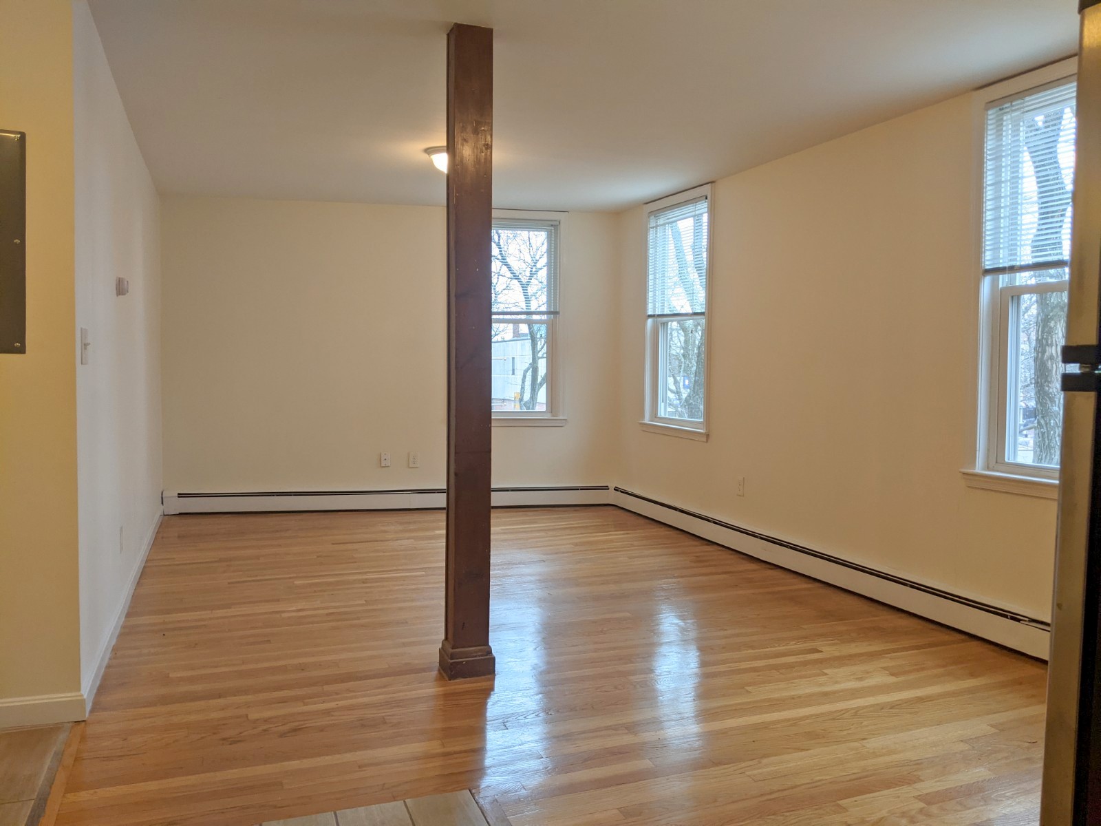 2 bed, 1 bath apartment for rent at 37 Davis Sq Unit 1, Davis Square — photo 8 of 16