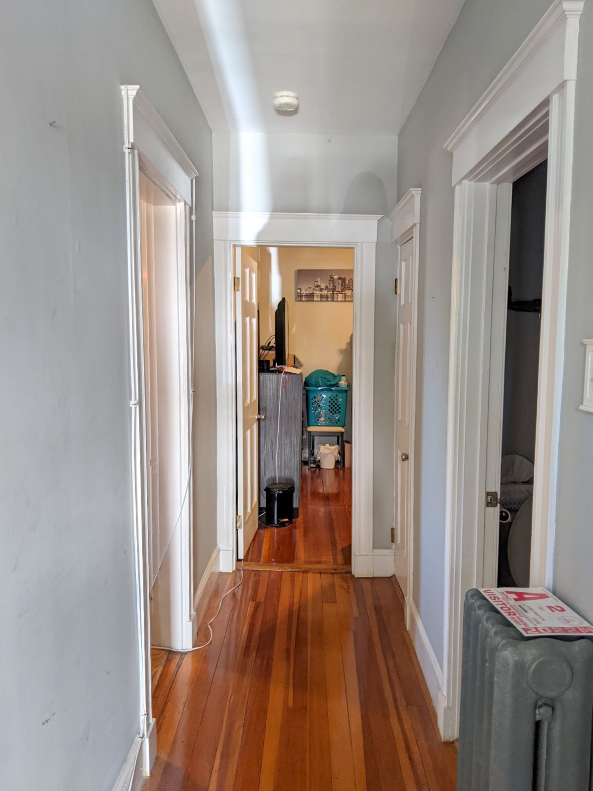 3 bed, 1 bath apartment for rent at 41 Belknap St Unit 1, Teele Square — photo 12 of 17
