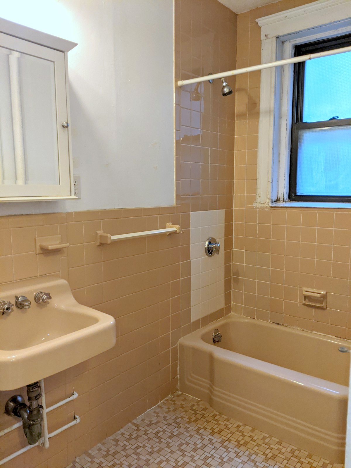 1 bed, 1 bath apartment for rent at 335 Harvard St Unit 14, Mid Cambridge — photo 9 of 10