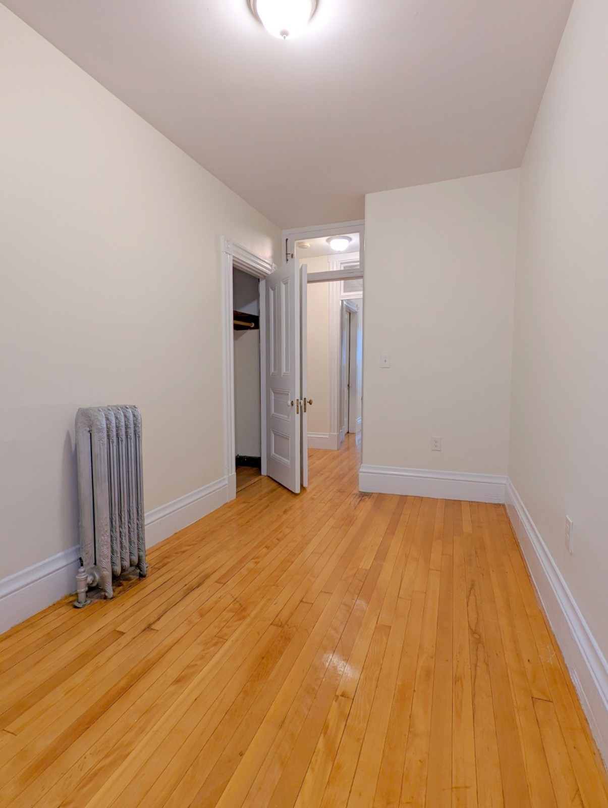 2.5 bed, 1 bath apartment for rent at 64 Vinal Ave Unit 2, Union Square — photo 11 of 17