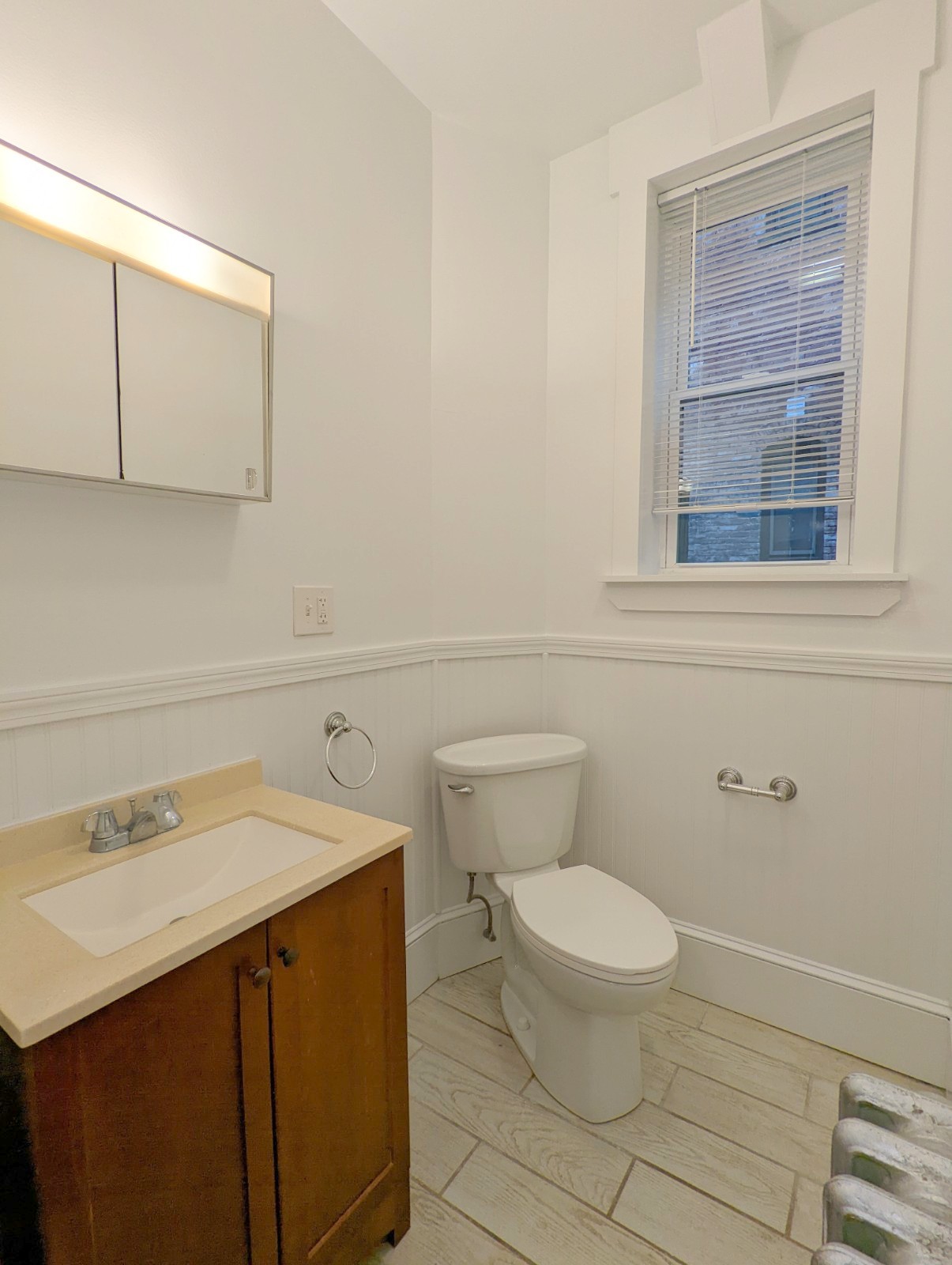 2.5 bed, 1 bath apartment for rent at 64 Vinal Ave Unit 2, Union Square — photo 13 of 17