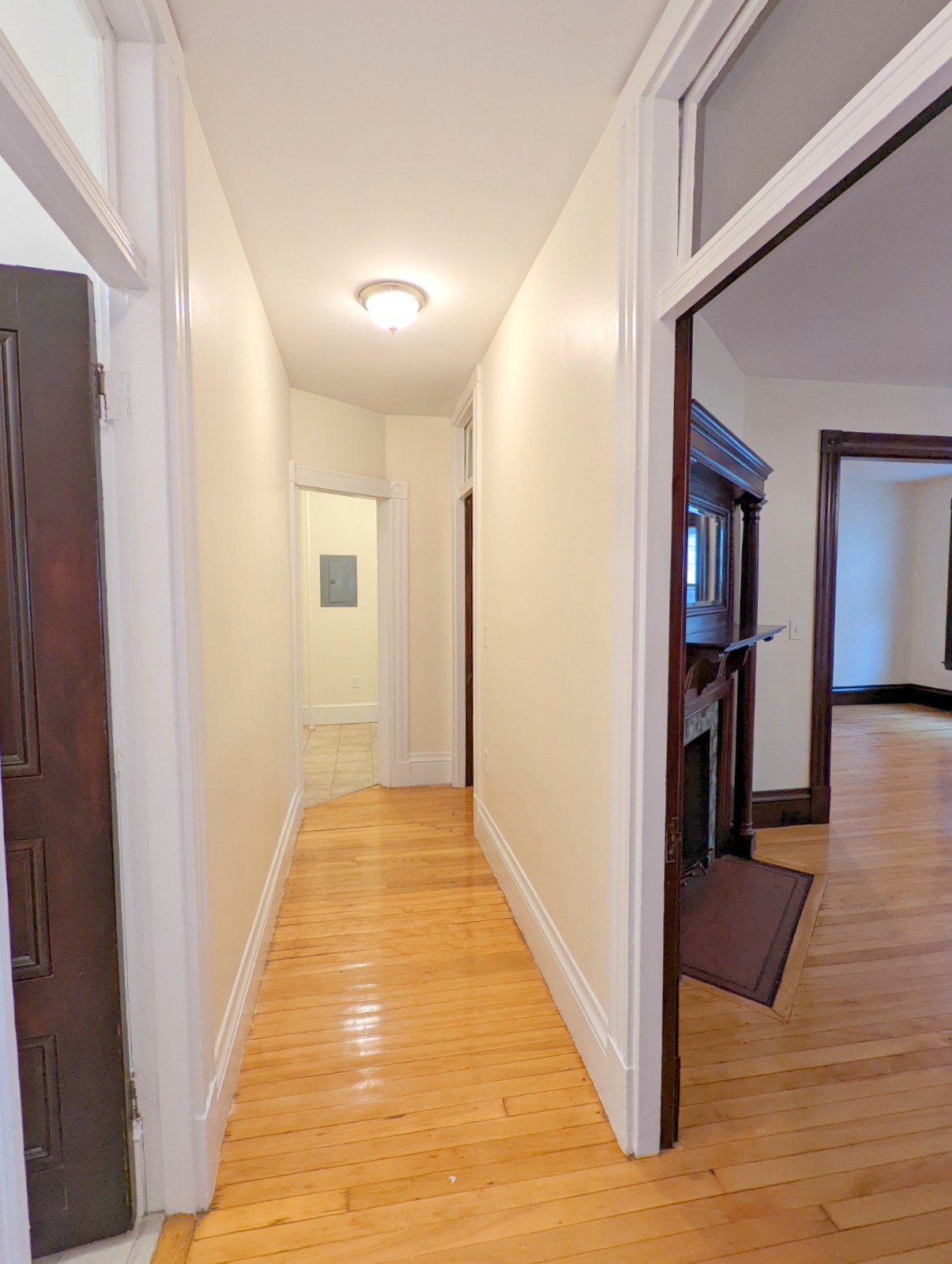 2.5 bed, 1 bath apartment for rent at 64 Vinal Ave Unit 2, Union Square — photo 9 of 17