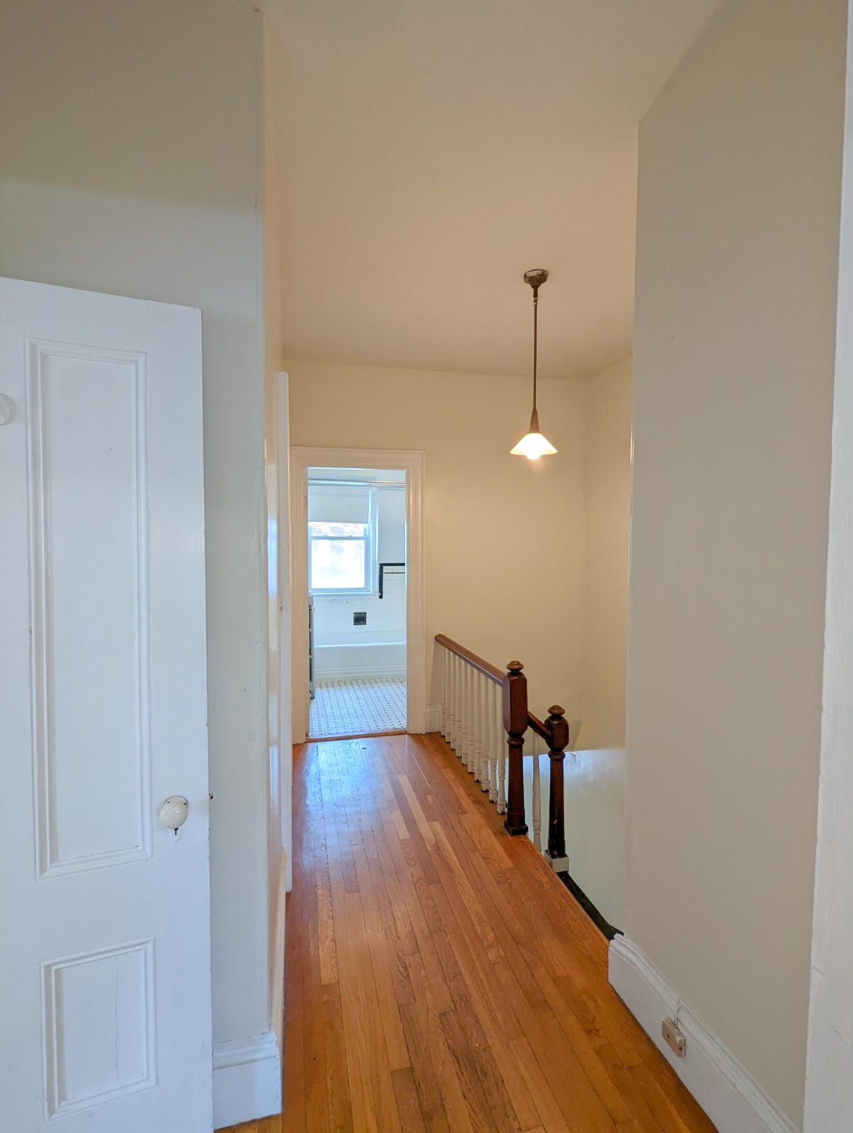 3.5 bed, 1 bath apartment for rent at 34 Elm St Unit 34, Porter Square — photo 11 of 19