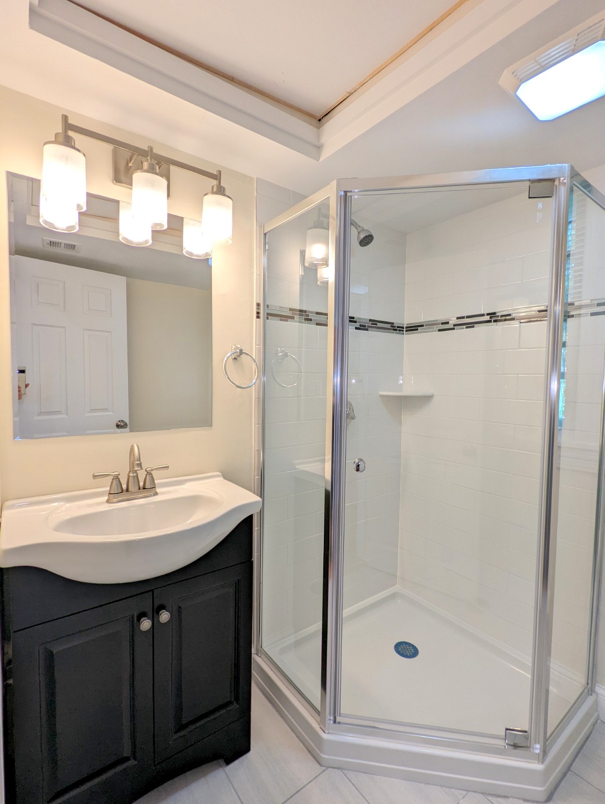 3 bed, 2 bath apartment for rent at 8 Lowell Cir Unit 2, Spring Hill — photo 13 of 28