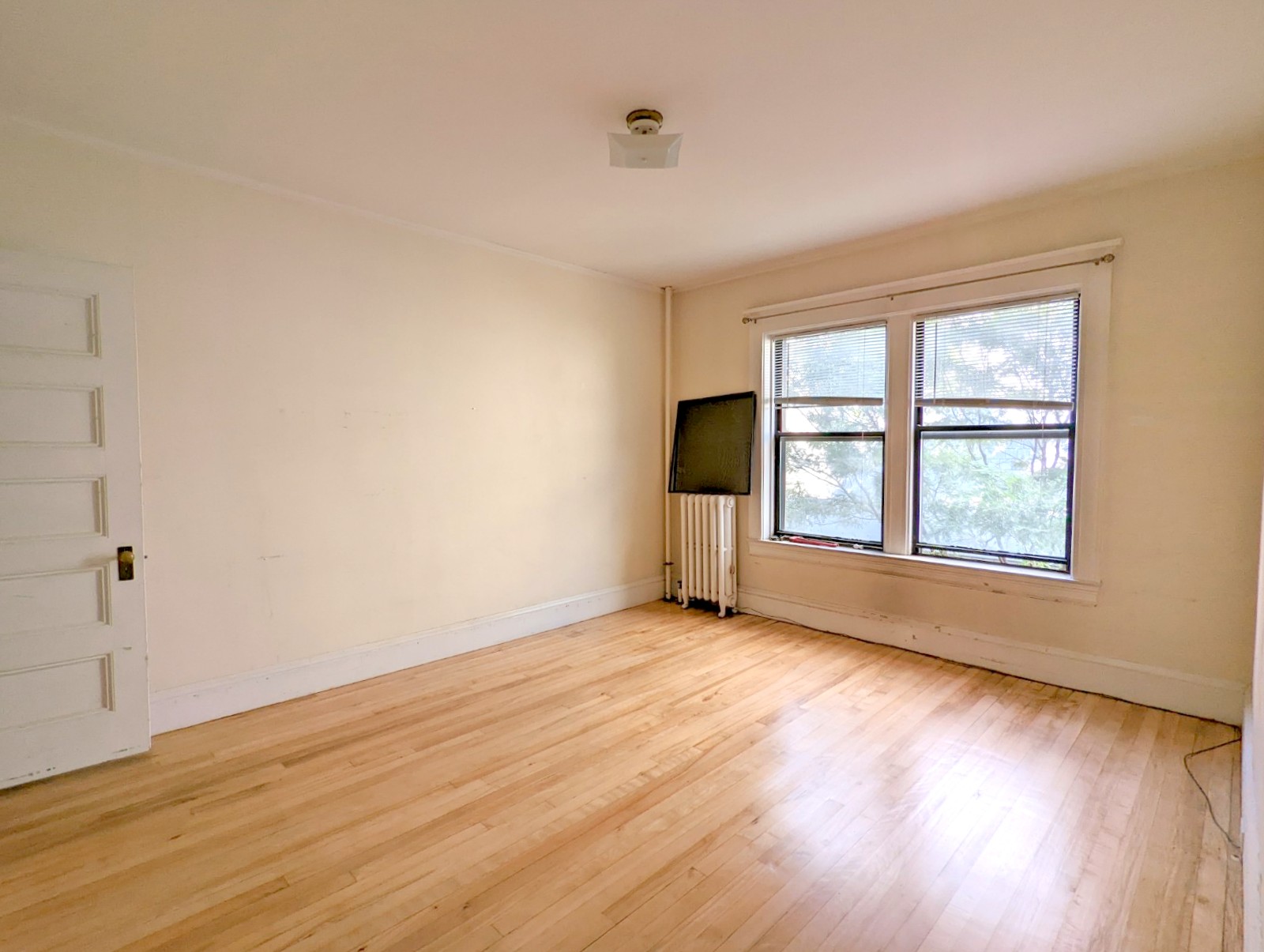 2.5 bed, 1 bath apartment for rent at 84 Prescott St Unit 42, Harvard Square — photo 12 of 16
