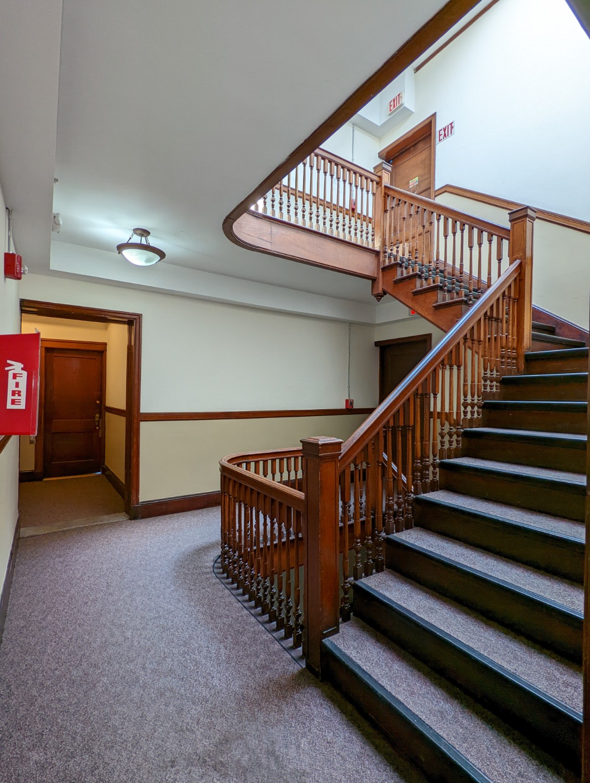 2 bed, 1 bath apartment for rent at 5 Linnaean St Unit 2-5, Neighborhood Nine — photo 11 of 14