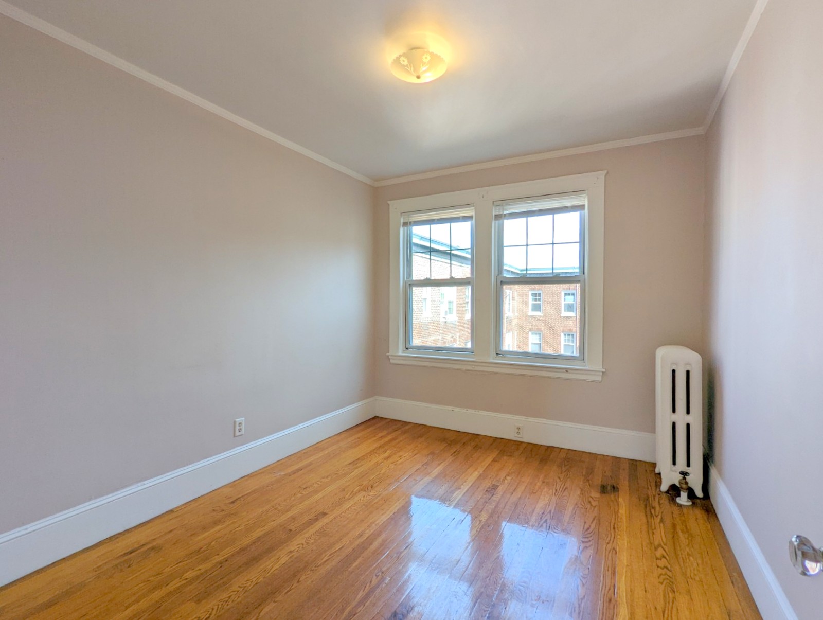 1.5 bed, 1 bath apartment for rent at 155 Summer St Unit 16, Spring Hill — photo 5 of 12