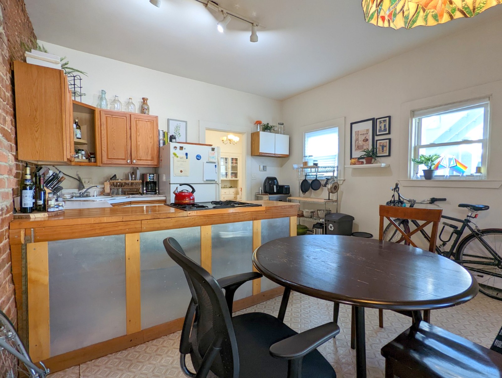 17 Howe St, Winter Hill