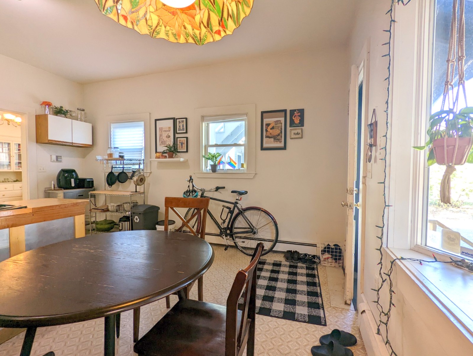 17 Howe St, Winter Hill