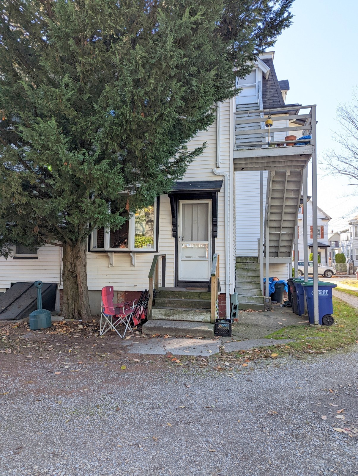 17 Howe St, Winter Hill