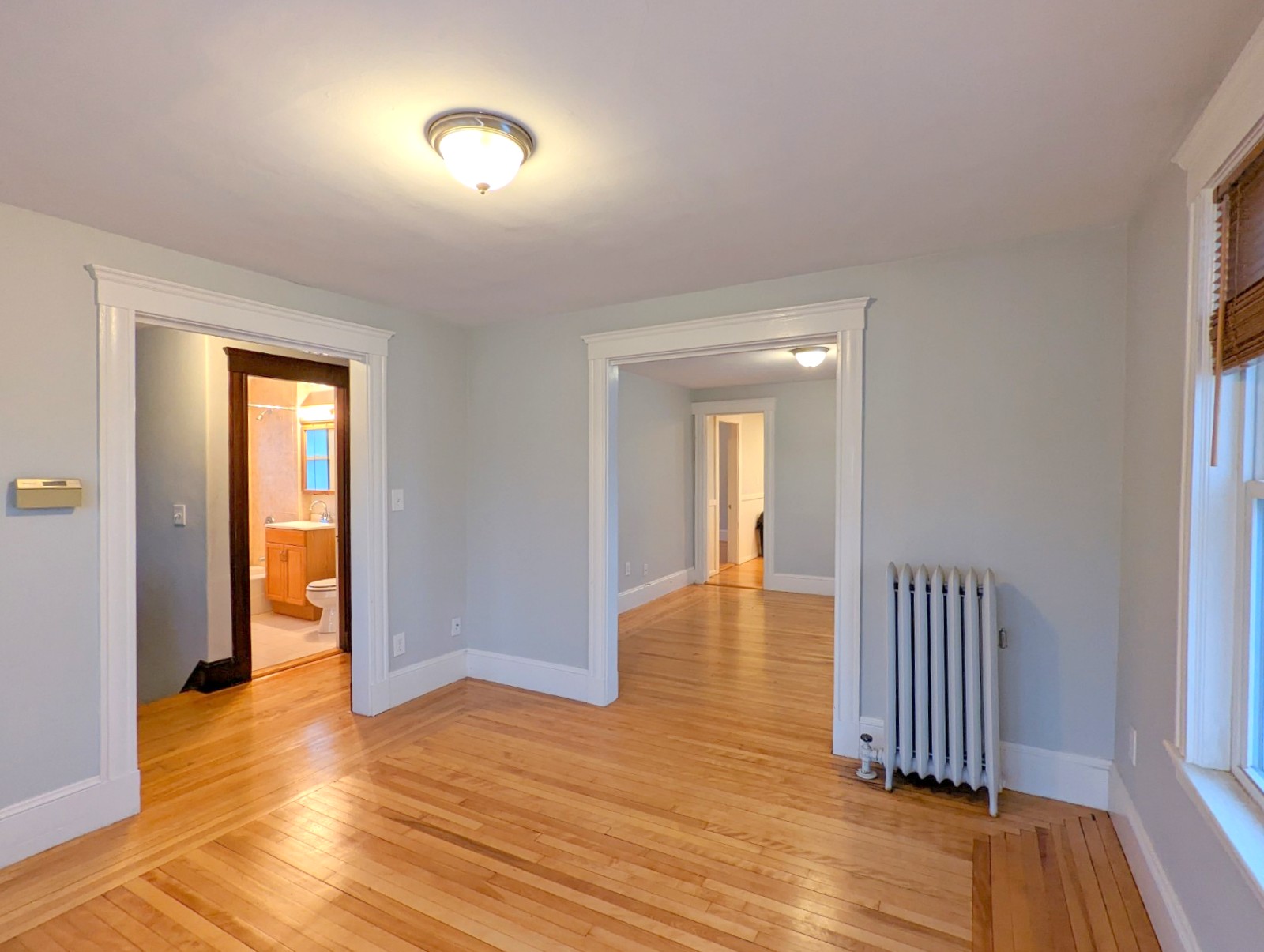 2.5 bed, 1 bath apartment for rent at 66 Thomas St Unit 66, Medford — photo 6 of 19
