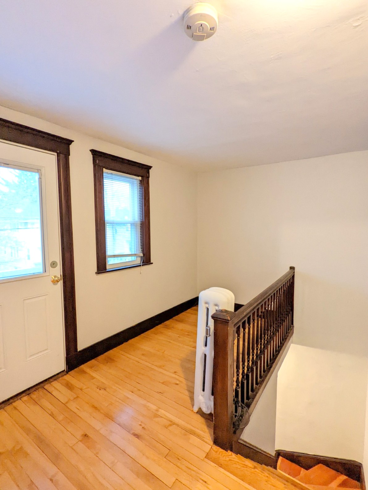 2.5 bed, 1 bath apartment for rent at 66 Thomas St Unit 66, Medford — photo 8 of 19