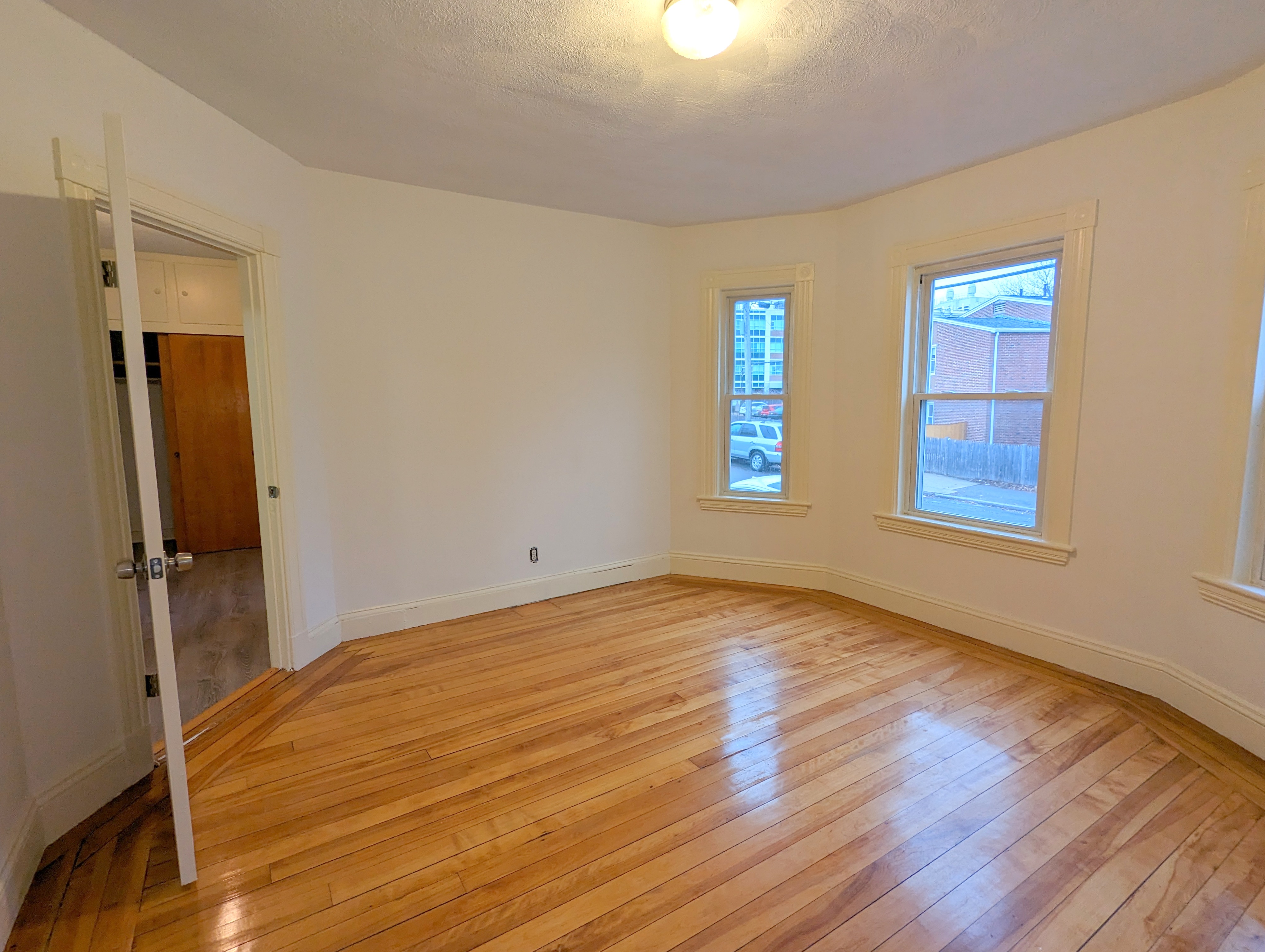 87 Marshall St, Winter Hill