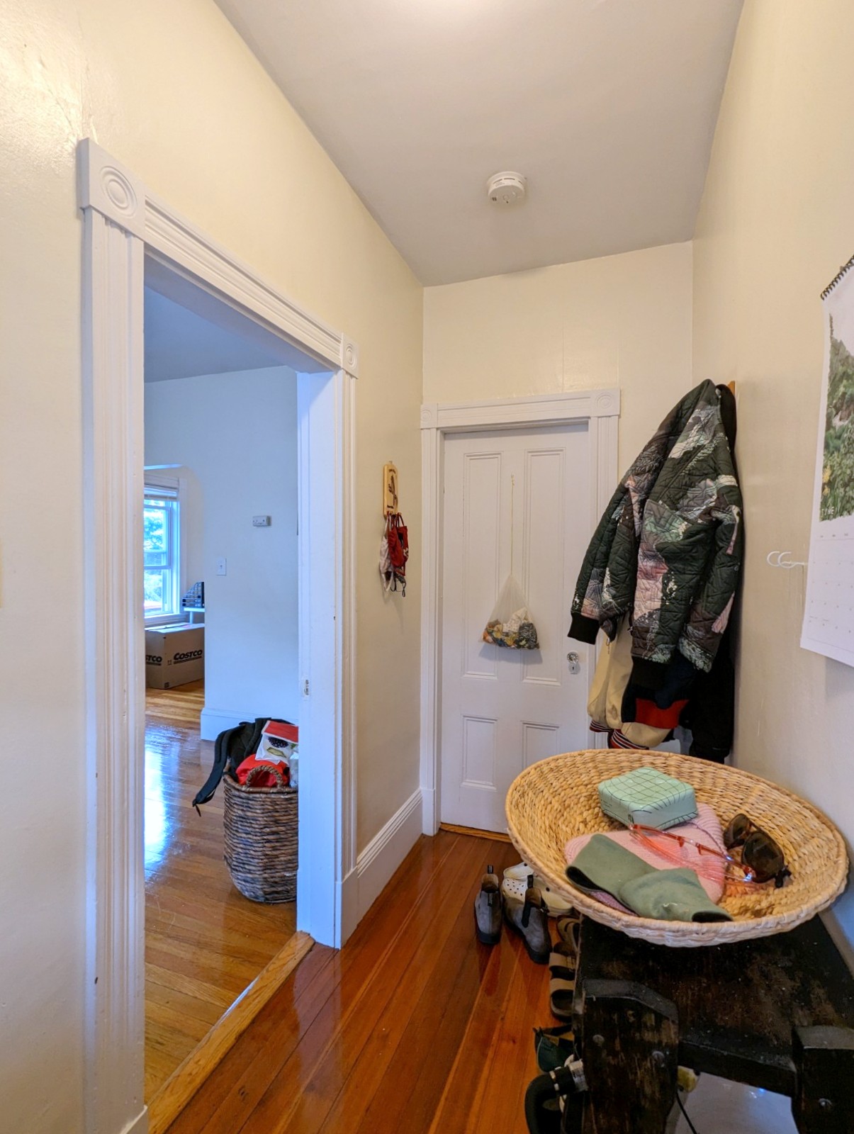 2.5 bed, 1 bath apartment for rent at 11-13 Porter St Unit 1, Spring Hill — photo 4 of 18
