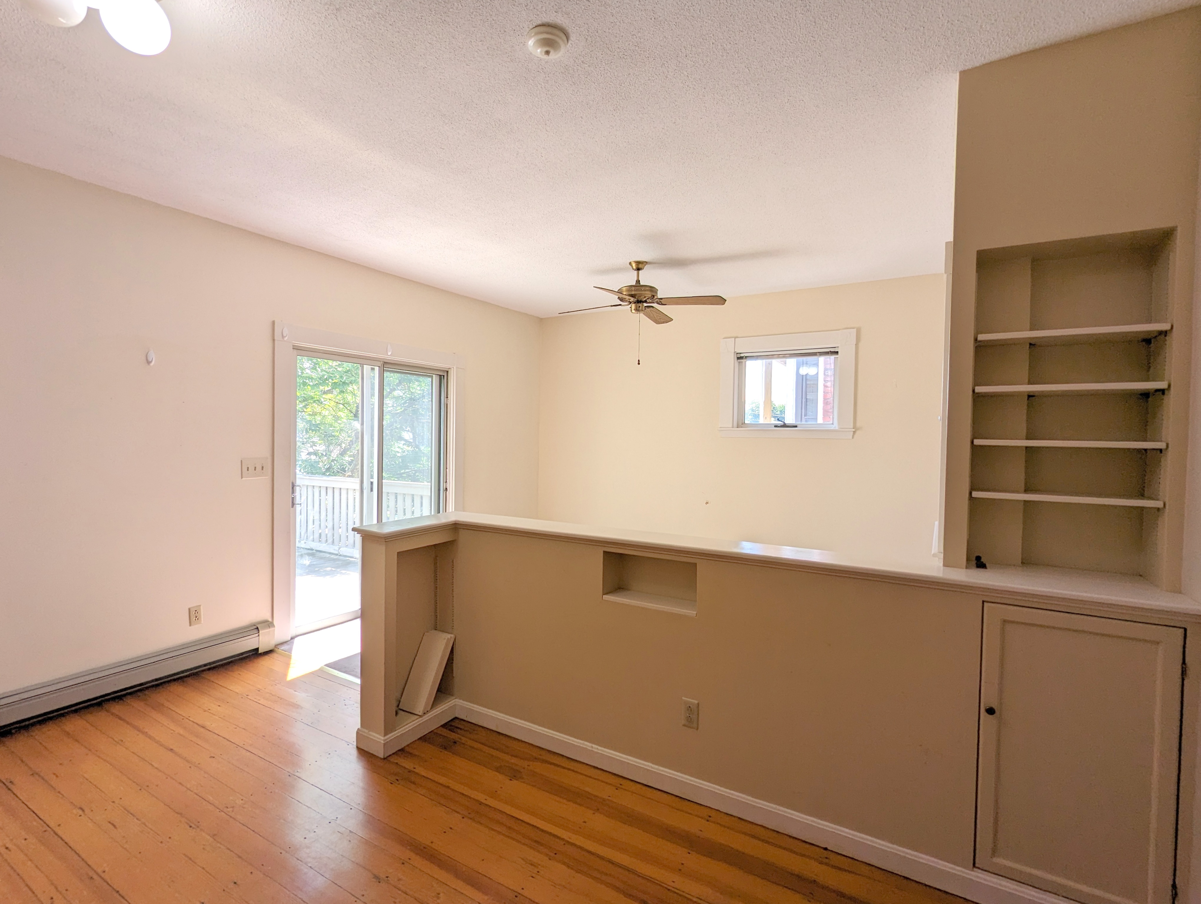 2.5 bed, 1 bath apartment for rent at 106 Concord Ave Unit 106, Inman Square — photo 2 of 17
