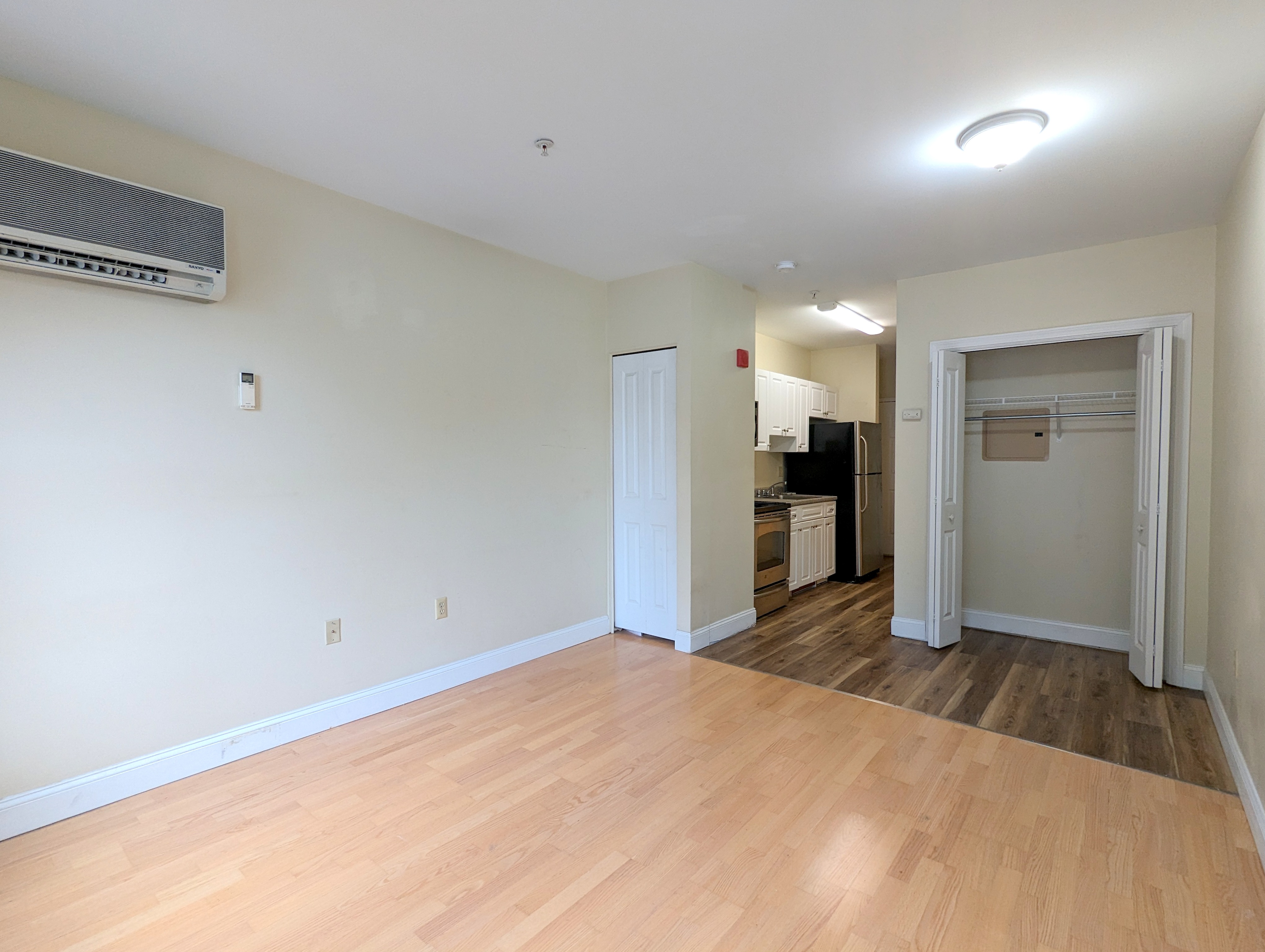 Studio bed, 1 bath apartment for rent at 21 Brookline St Unit 302, Central Square — photo 2 of 14