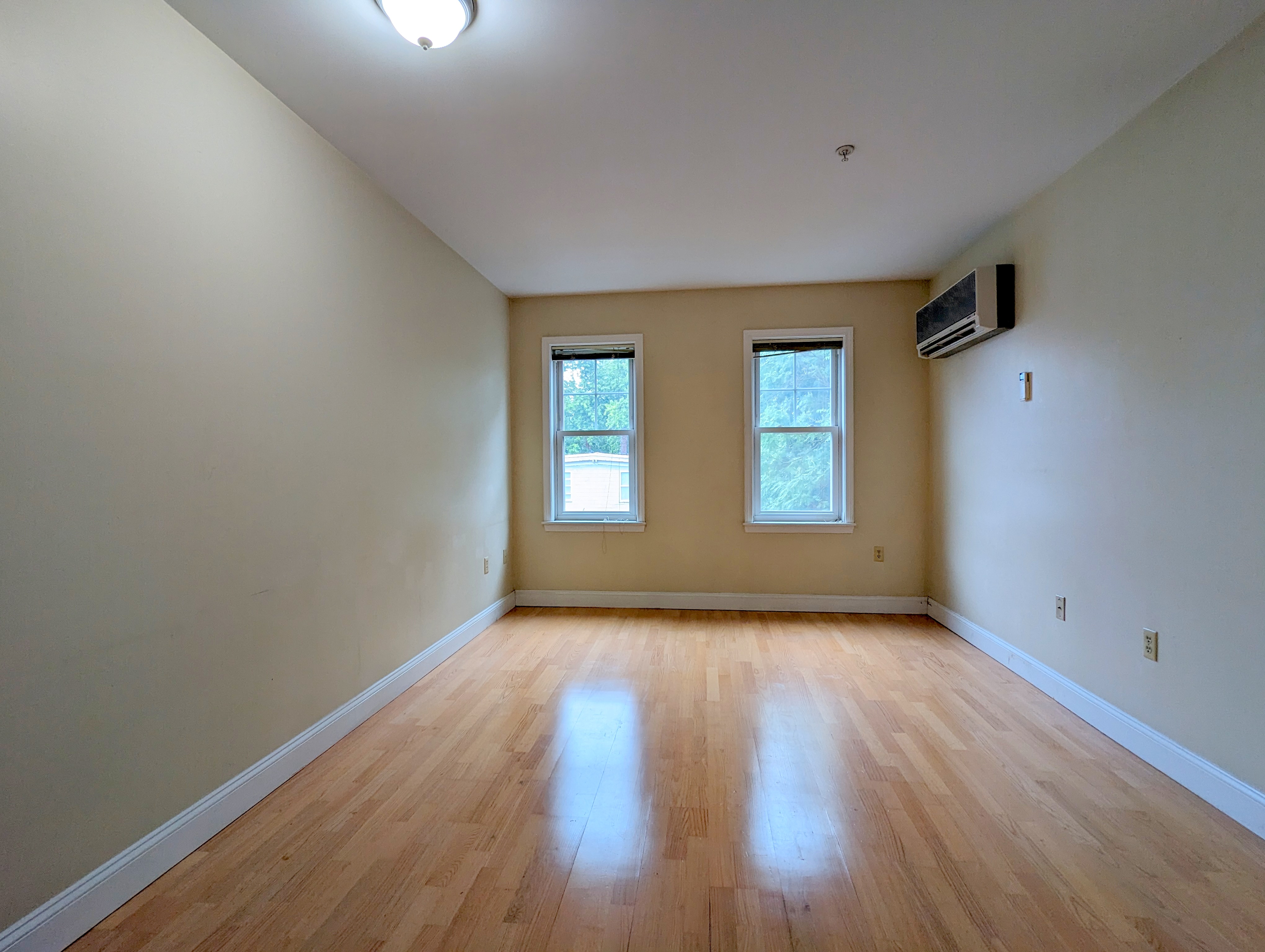 Studio bed, 1 bath apartment for rent at 21 Brookline St Unit 302, Central Square — photo 7 of 14