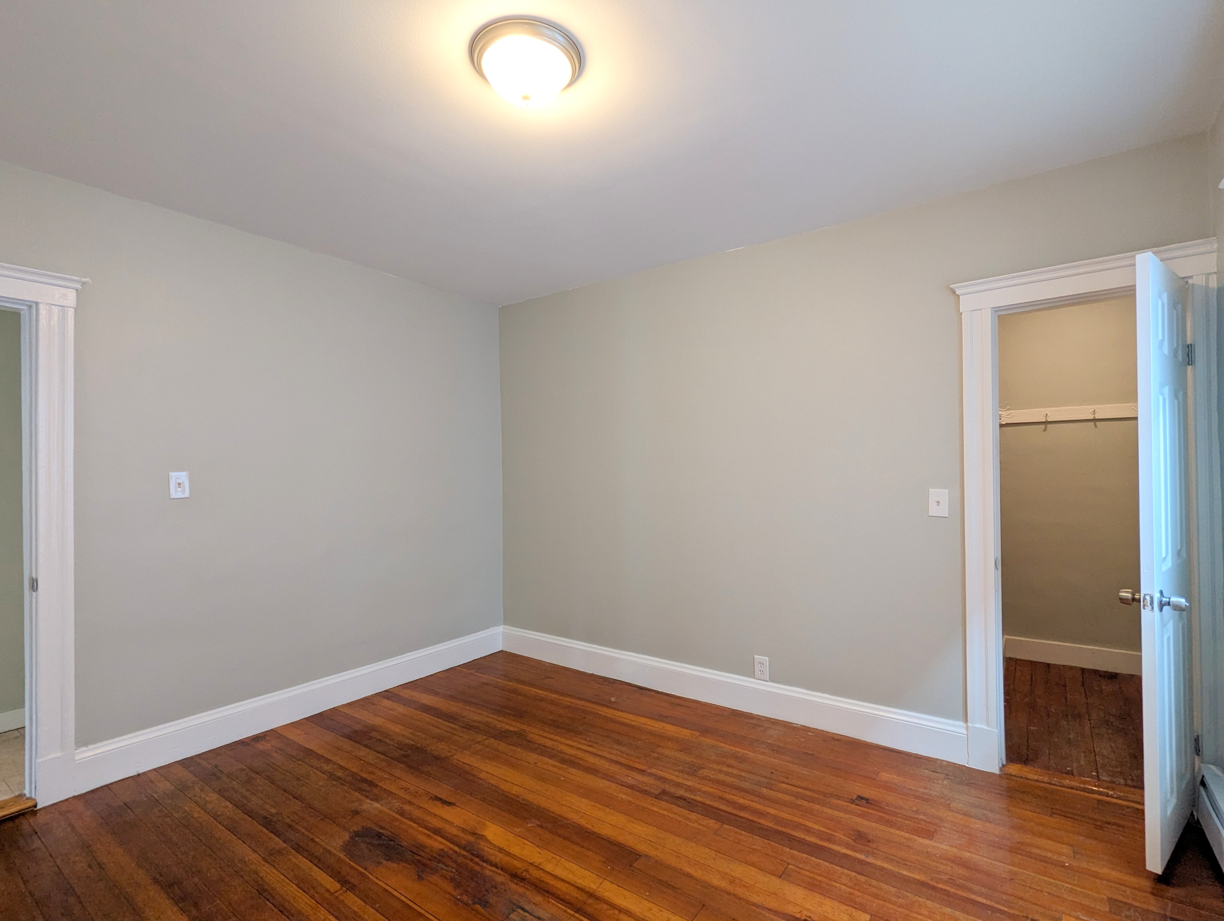 2.5 bed, 1 bath apartment for rent at 75 Frederick Ave Unit 75, Tufts University — photo 14 of 22