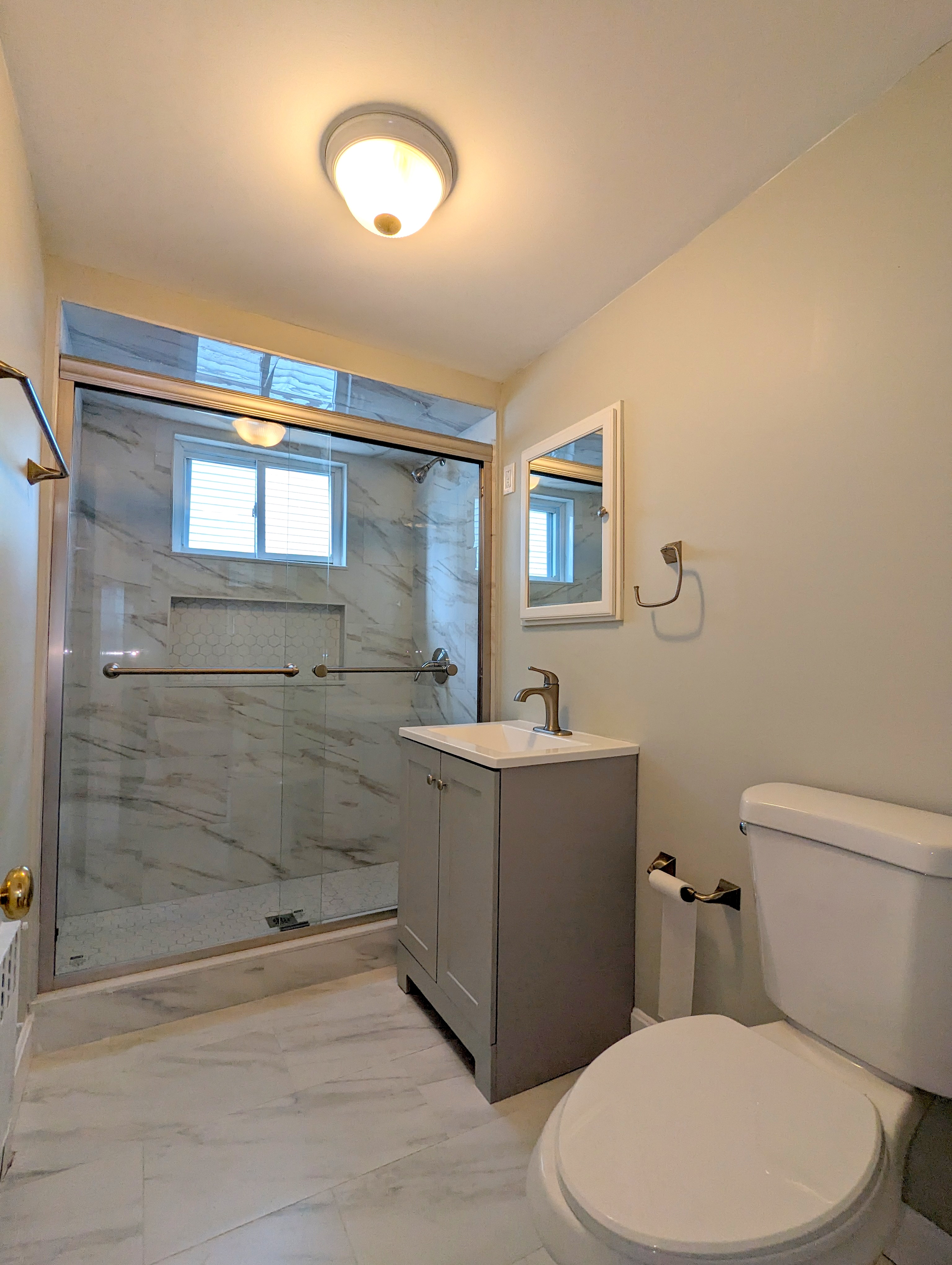 2.5 bed, 1 bath apartment for rent at 75 Frederick Ave Unit 75, Tufts University — photo 15 of 22